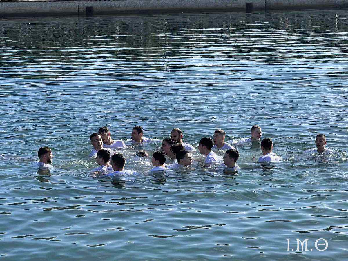 2401.9 άνεια107