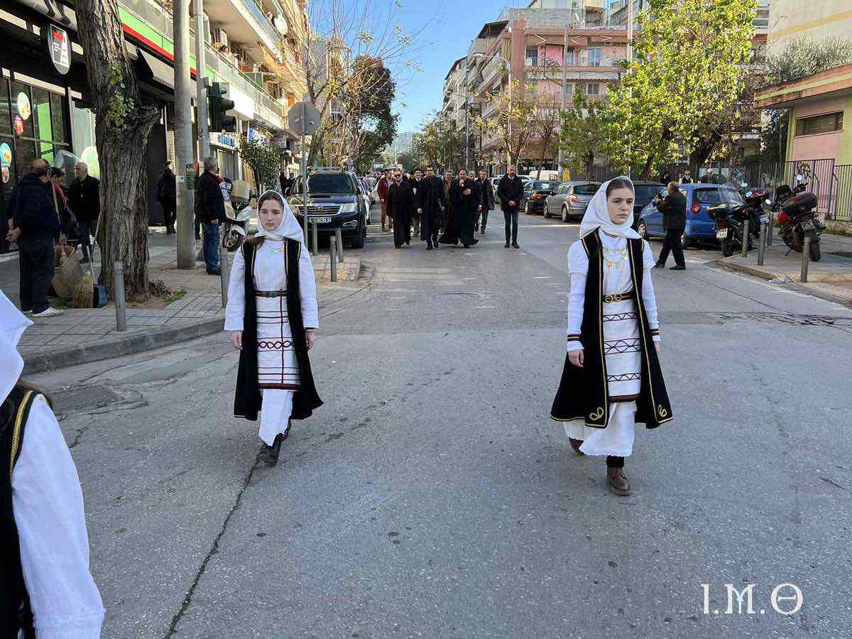 2401.9 άνεια38