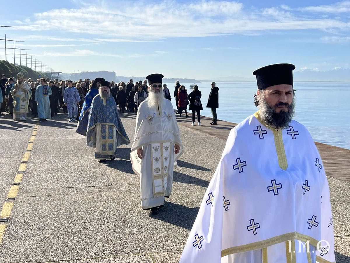 2401.9 άνεια75